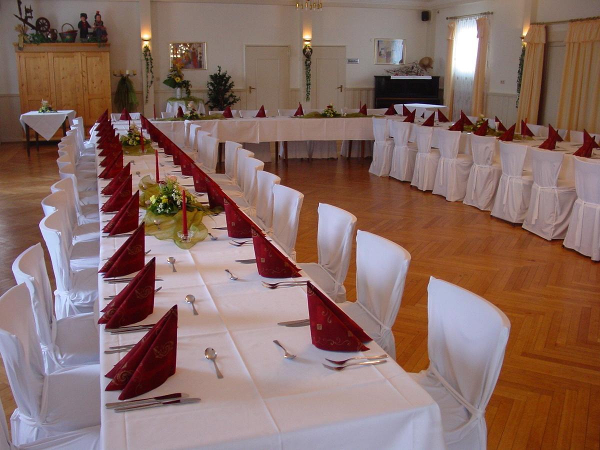 Gasthof Rockensuess Schwalmstadt Dış mekan fotoğraf
