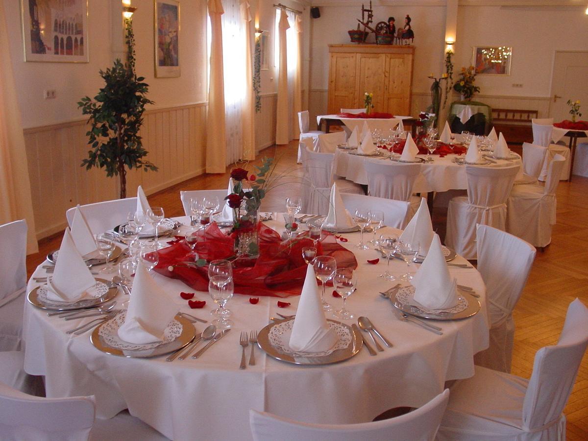 Gasthof Rockensuess Schwalmstadt Dış mekan fotoğraf