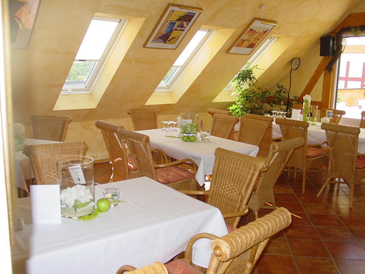 Gasthof Rockensuess Schwalmstadt Dış mekan fotoğraf